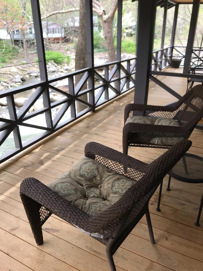 Riverside Lodge At צ'ימני רוק מראה חיצוני תמונה