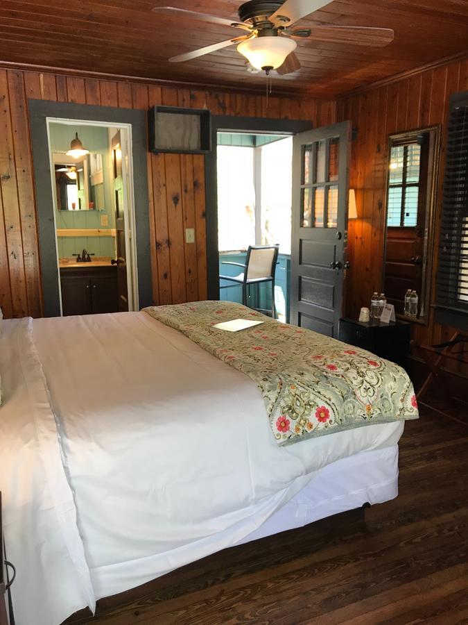 Riverside Lodge At צ'ימני רוק מראה חיצוני תמונה